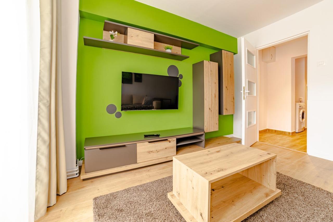 Mid-Term Rental Racadau Apartment Braşov Eksteriør billede
