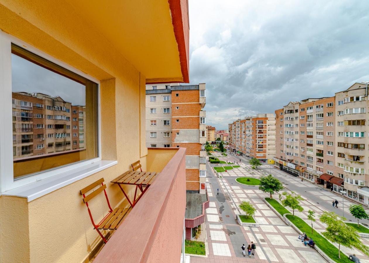 Mid-Term Rental Racadau Apartment Braşov Eksteriør billede