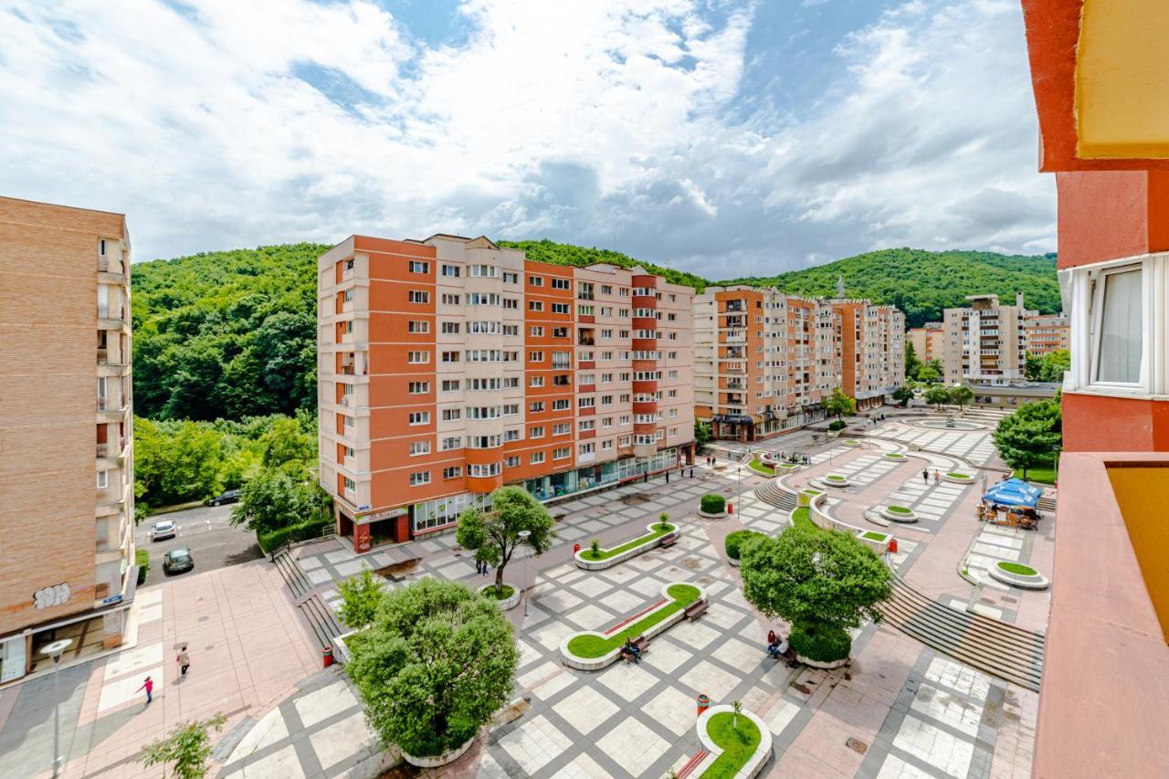 Mid-Term Rental Racadau Apartment Braşov Eksteriør billede