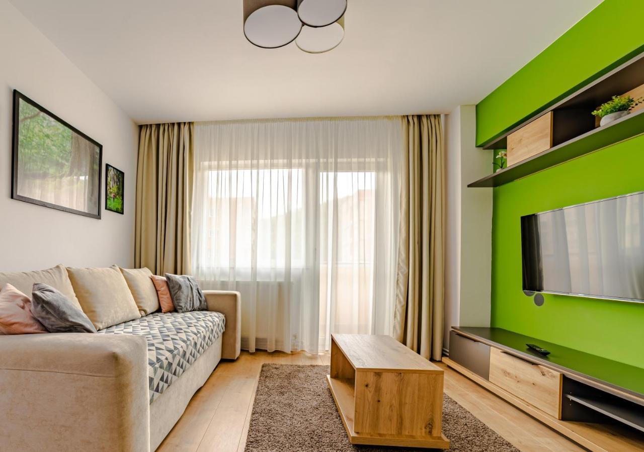 Mid-Term Rental Racadau Apartment Braşov Eksteriør billede